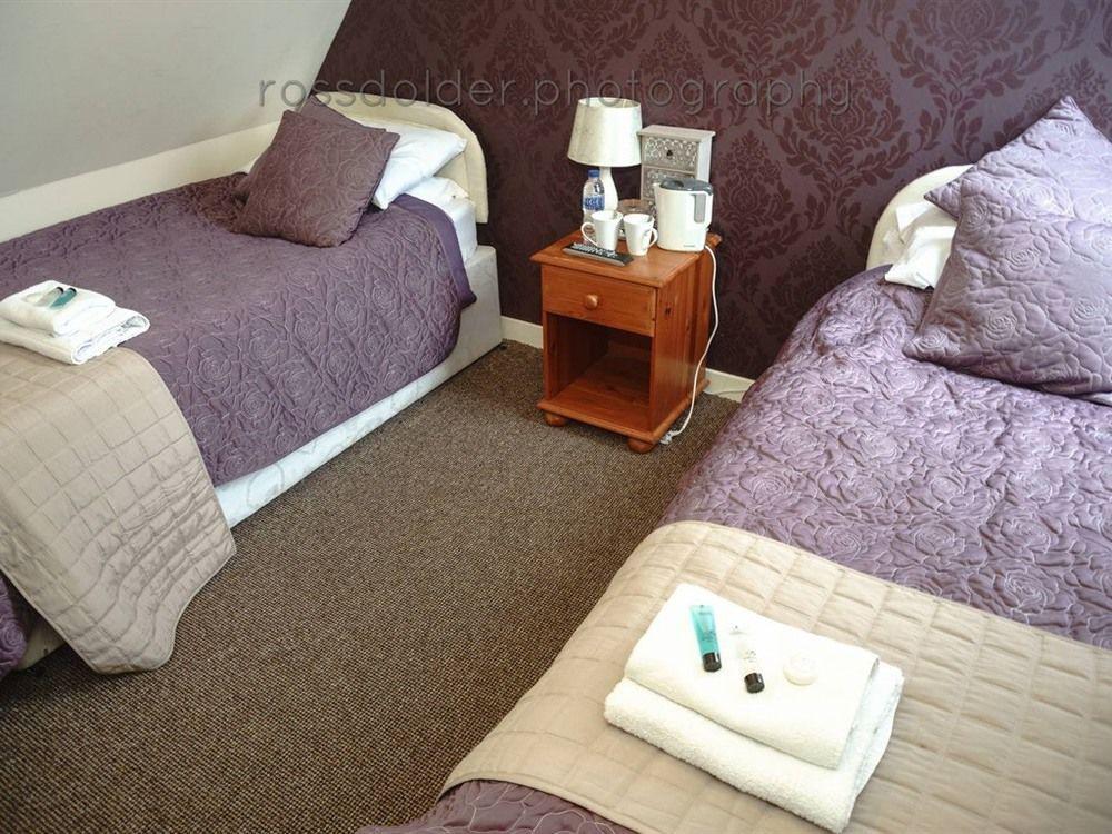 The Hopetoun Arms Hotel Leadhills Bagian luar foto